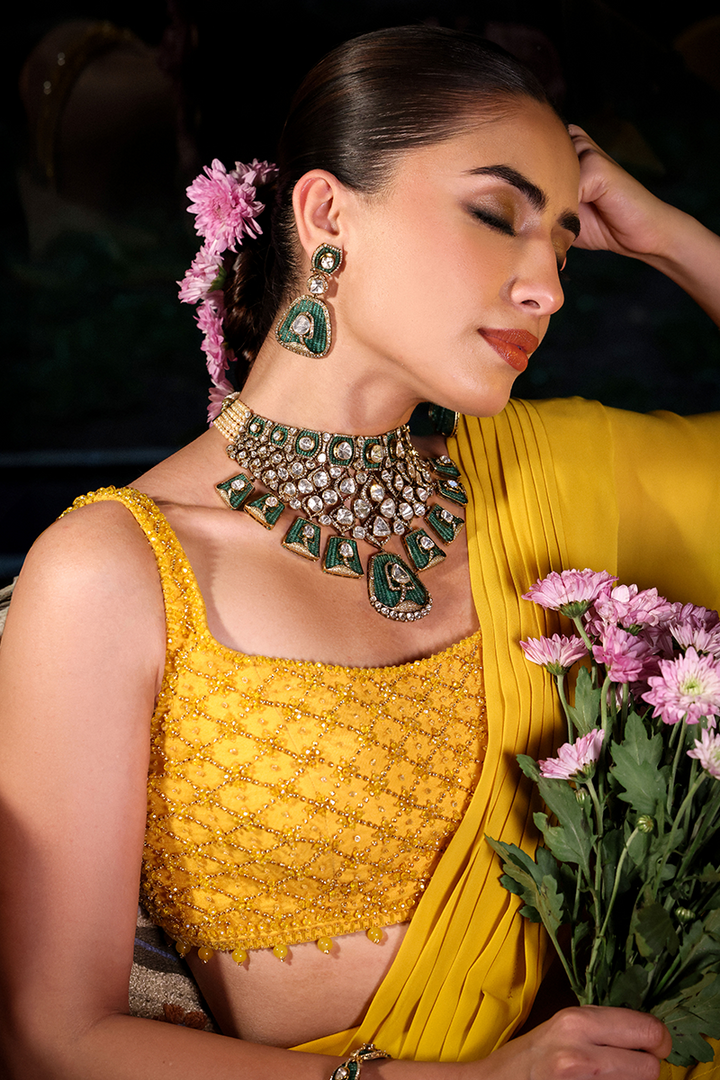 MEHNOOR PRE STITCHED SARI SET